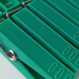 Clothes pegs