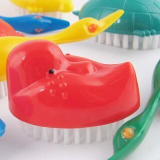 Postaciowe mix children’s hand brush