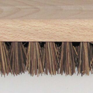 Flat scrubbing brush with thread, f. bassina