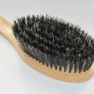 Venus hair brush